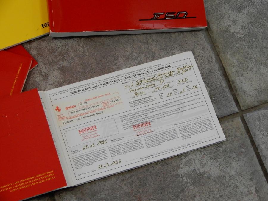 Сервисные книги Ferrari F50 1995 года  (фото 10 из 10)